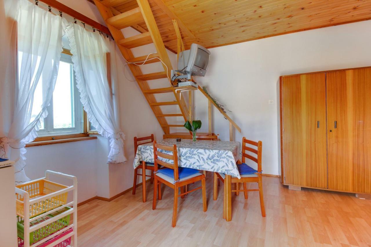 Apartman Corino Veli Losinj Exterior photo