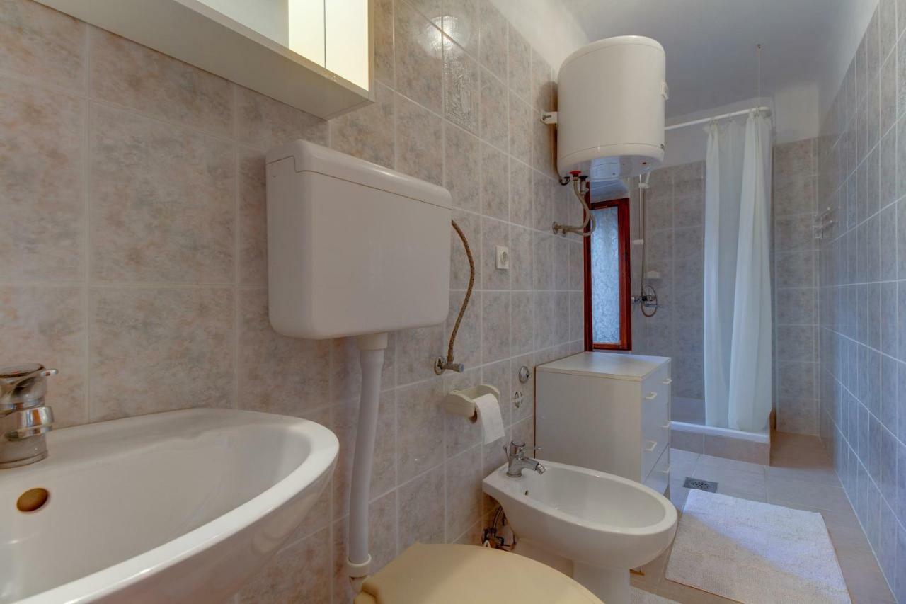 Apartman Corino Veli Losinj Exterior photo